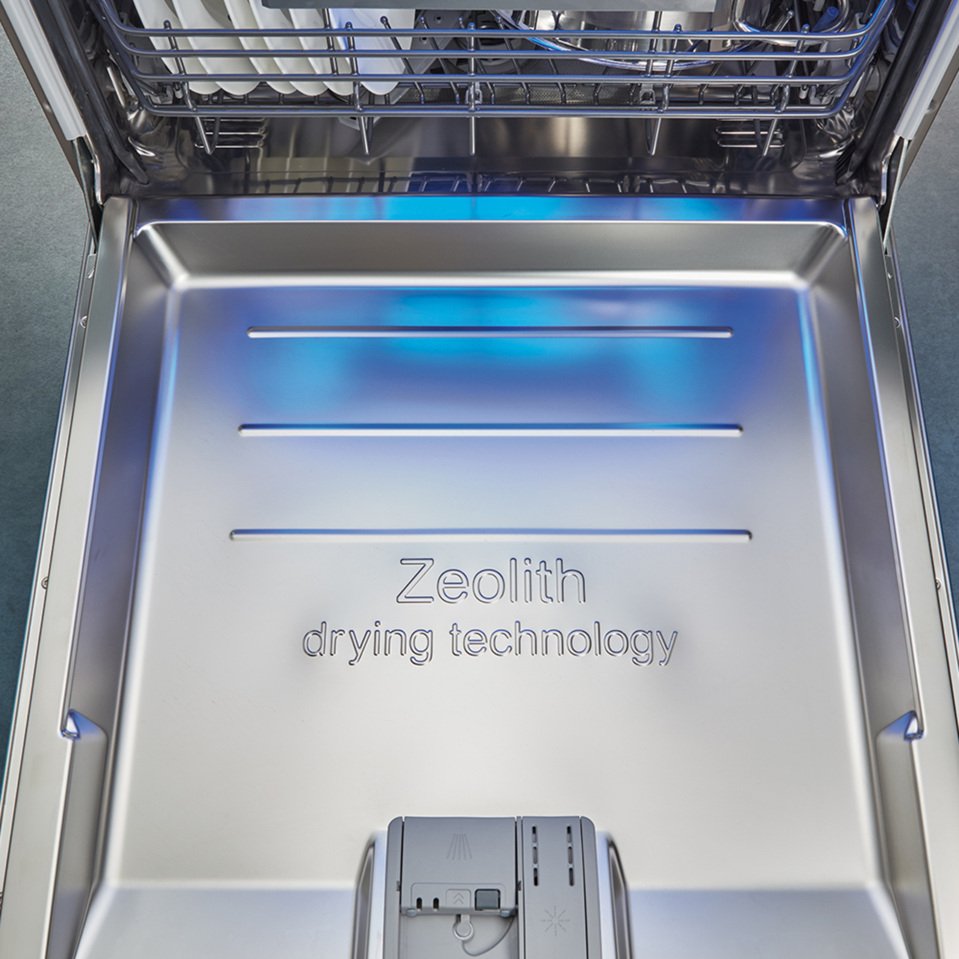 Zeolith Trocknen – Für glänzende Spülergebnisse bei Katech Elektro in Nittenau