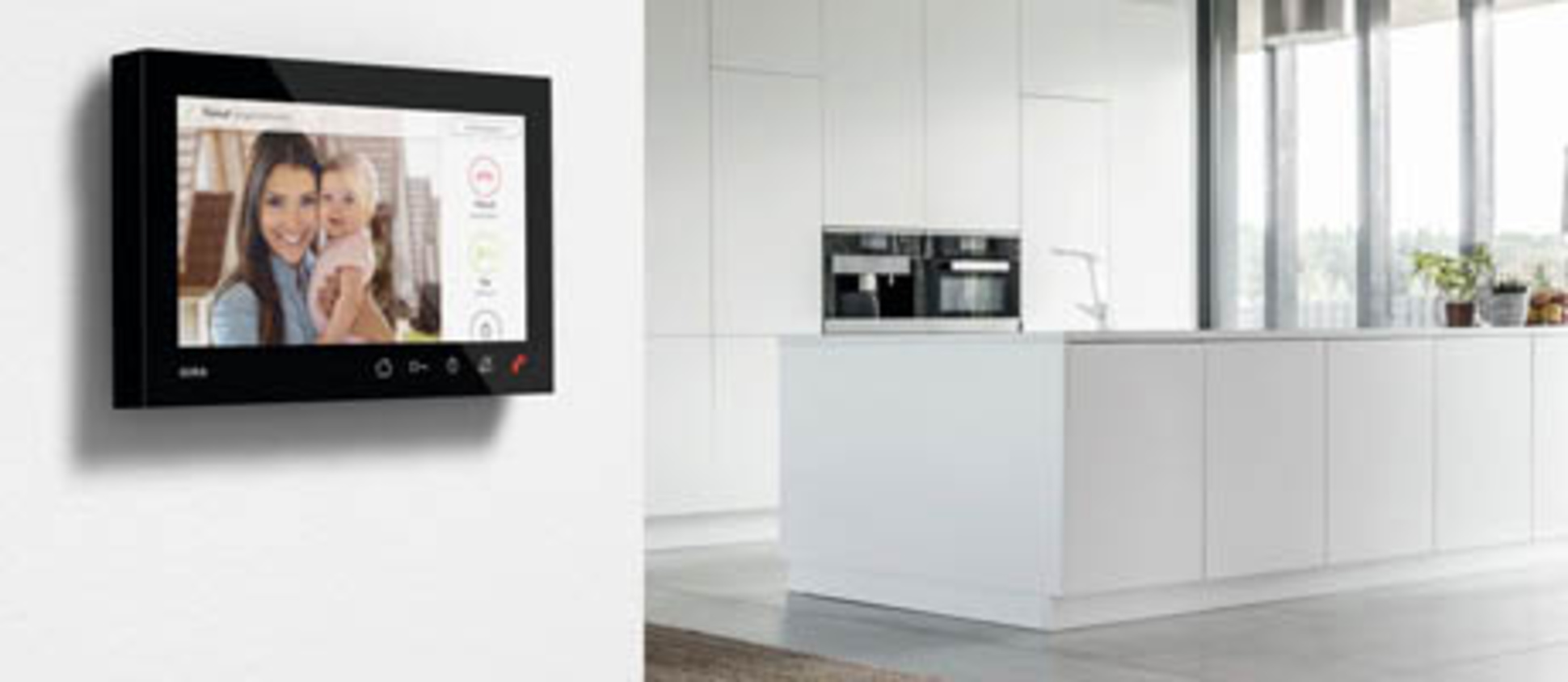 Gira Wohnungsstation bei Katech Elektro in Nittenau