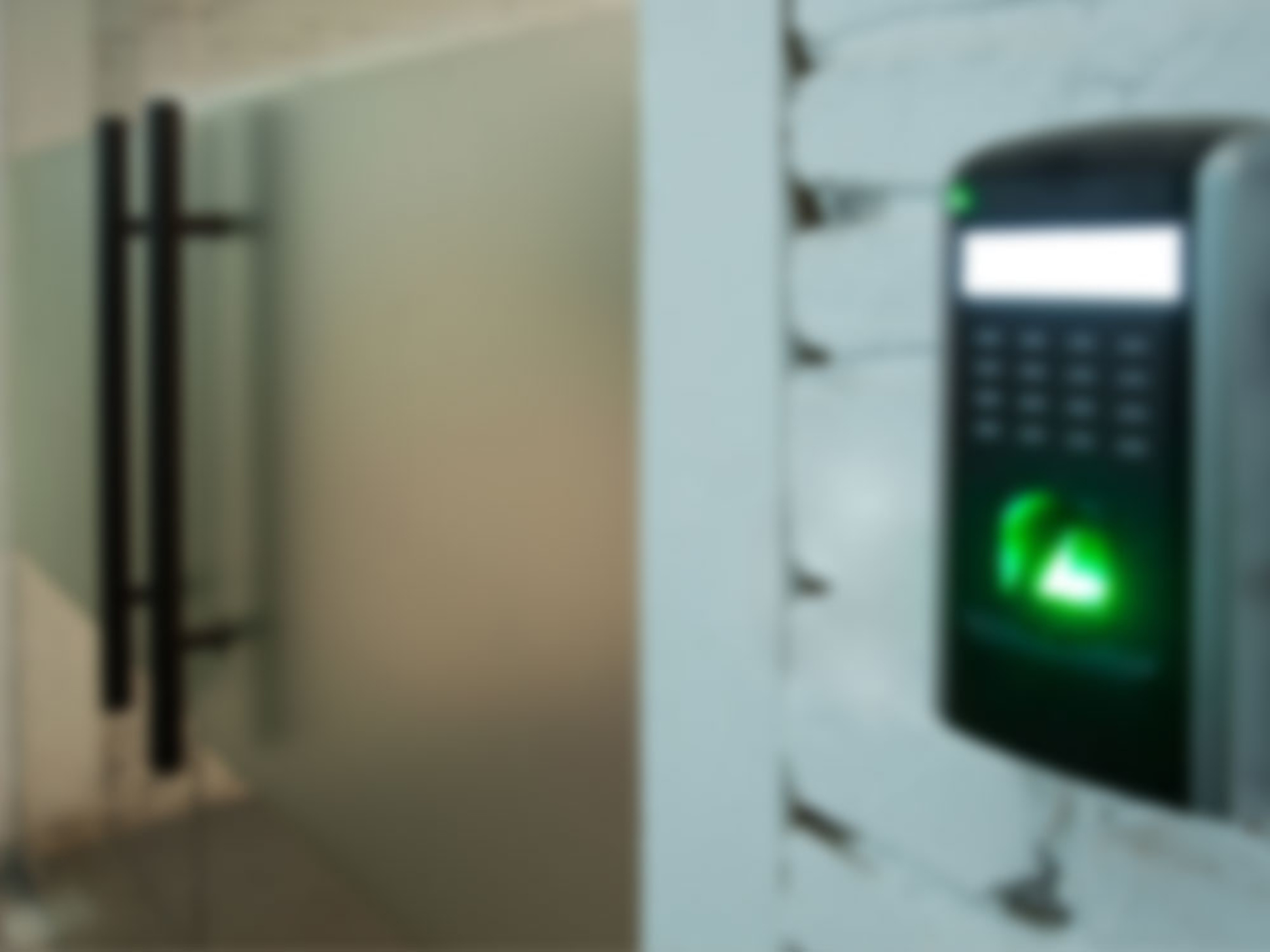 Zutritts­kontrolle bei Katech Elektro in Nittenau